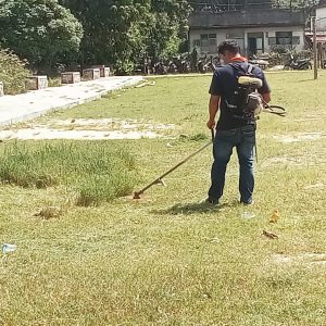 GOTONG – ROYONG MENYAMBUT HUT RI