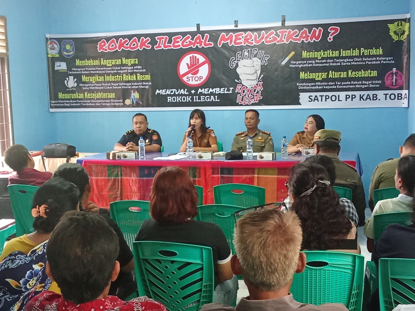 SOSIALISASI CUKAI ROKOK ILEGAL SOSIALISASI CUKAI ROKOK ILEGAL