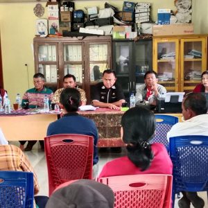 RAPAT MUSYAWARAH PEMBAHASAN BANTUAN DARI DINAS SOSIAL KE DESA DALIHAN NATOLU