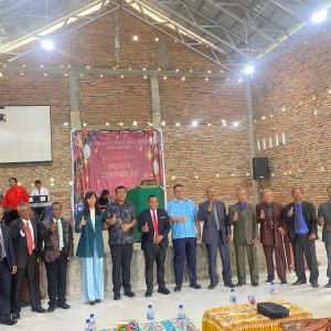 Kegiatan Perayaan Hari Pentakosta yg dilaksanakan di GPI Parsambilan, 24 Mei 2026.Turut dalam kegiatan tersebut yg mewakili Bupati dan Wakil Bupati adalah: