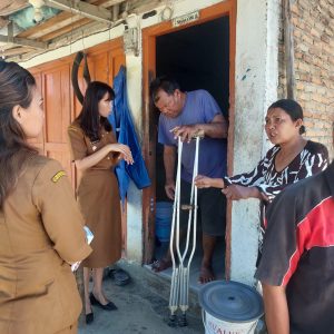 Pendataan penerima bantuan dari Dinas Sosial Kabupaten Toba