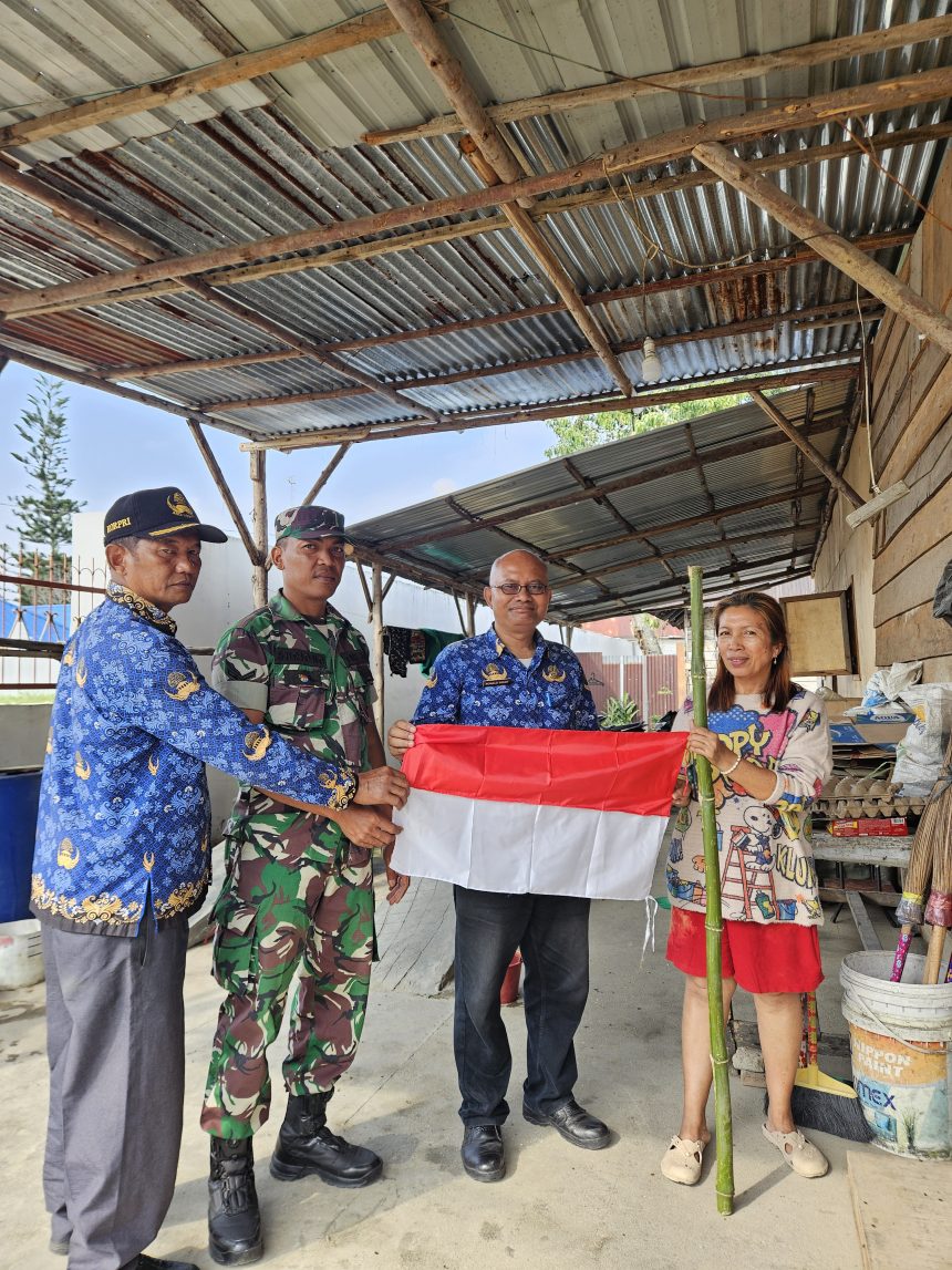 Hari ini kita razia pasang bendera dan bagi² bendera ke masyarakat Kecamatan Silaen..Kibarkan Merah Putih mu..