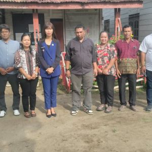 Apel pagi di Desa Parsambilan yg dipimpin oleh Ibu Camat Silaen. Jumat, 02 Oktober 2026. Apel pagi di Desa Parsambilan yg dipimpin oleh Ibu Camat Silaen. Jumat, 02 Oktober 2026.